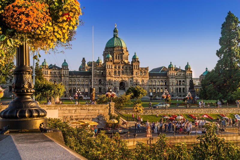british-columbia-s-parliament-building-parliament-building-victoria-bc-inner-harbor-summer-activities-underway-all-around-184888847
